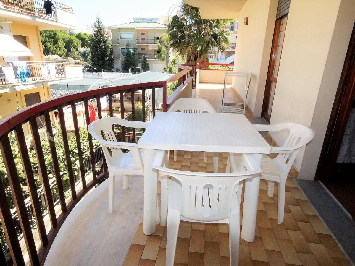 Apartment Magnolia By Interhome Porto d'Ascoli Ngoại thất bức ảnh